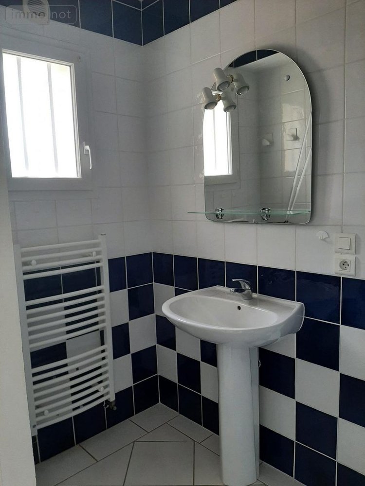 Location maison Yquelon 50400 Manche 106 m2 5 pièces 870 euros