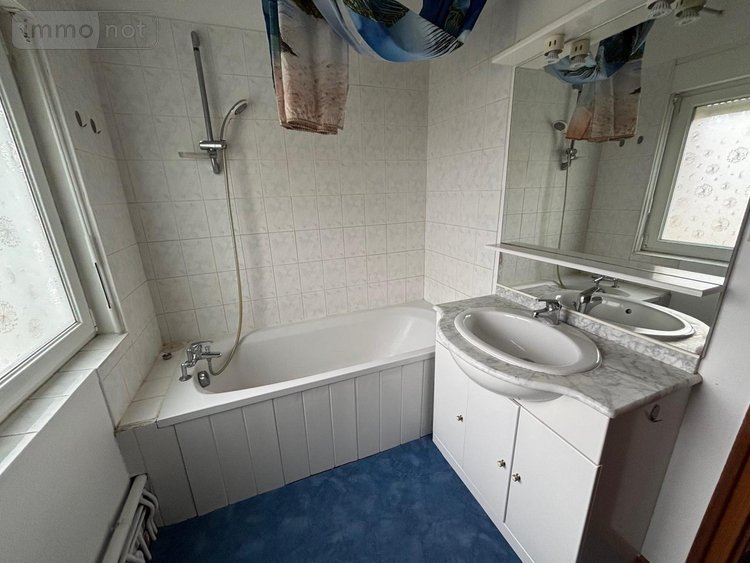 Location appartement Lille 59000 Nord 51 m2 3 pièces 773 euros