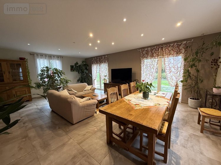 Maison a vendre Vendat 03110 Allier 174 m2 5 pièces 436000 euros