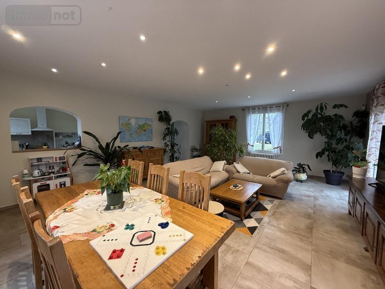 Maison a vendre Vendat 03110 Allier 174 m2 5 pièces 436000 euros