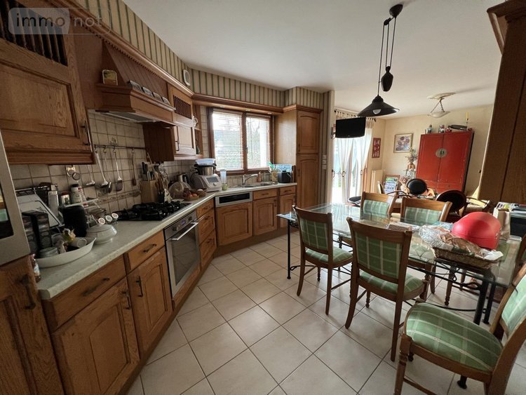 Maison a vendre Châteaugiron 35410 Ille-et-Vilaine 136 m2 6 pièces 382400 euros