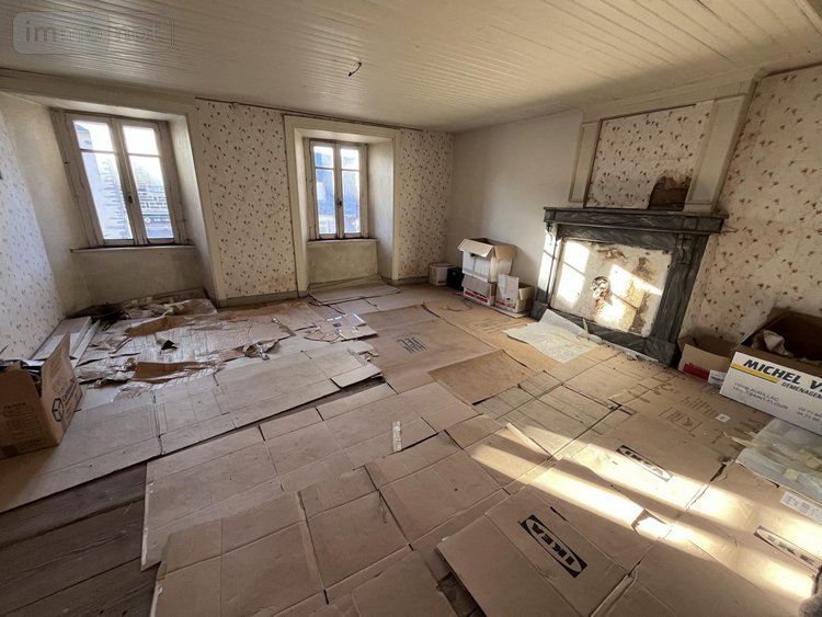 Maison a vendre Trizac 15400 Cantal 163 m2 8 pièces 25001 euros