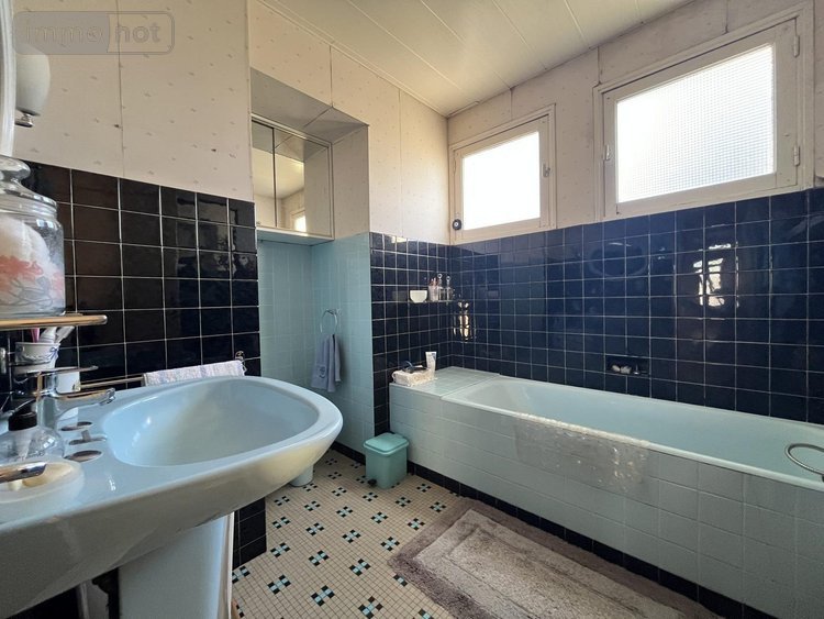 Maison a vendre Ploërmel 56800 Morbihan 135 m2 8 pièces 265320 euros