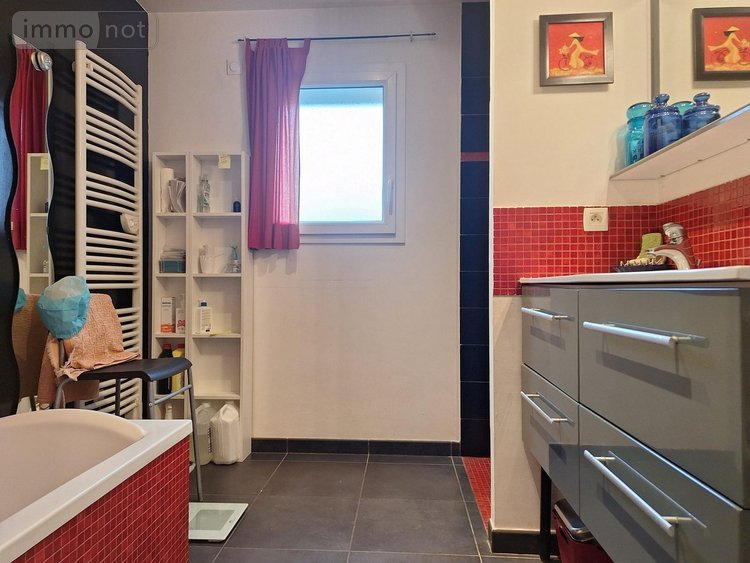 Maison a vendre La Gacilly 56200 Morbihan 100 m2 5 pièces 220290 euros