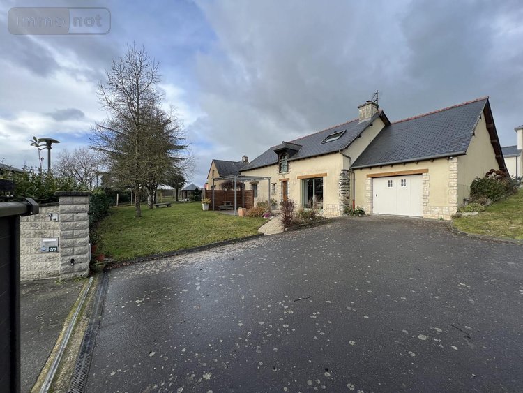 Maison a vendre Châteaugiron 35410 Ille-et-Vilaine 137 m2 8 pièces 337900 euros