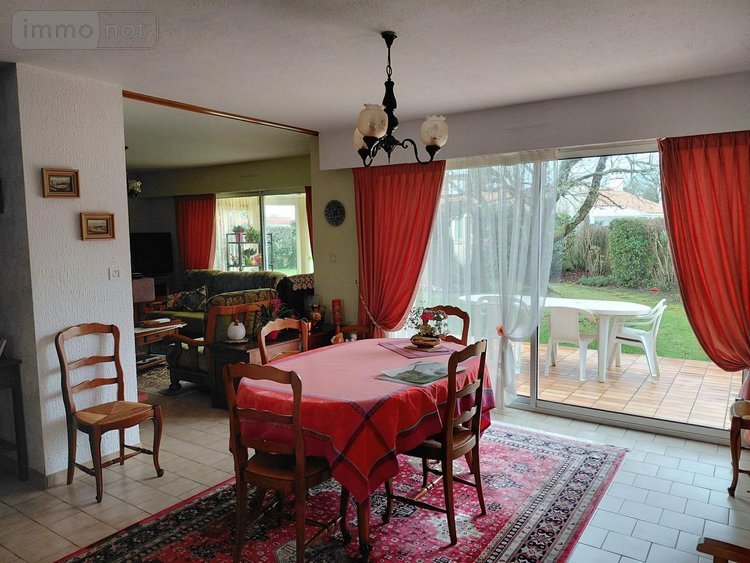 Maison a vendre Challans 85300 Vendée 99 m2 5 pièces 260500 euros