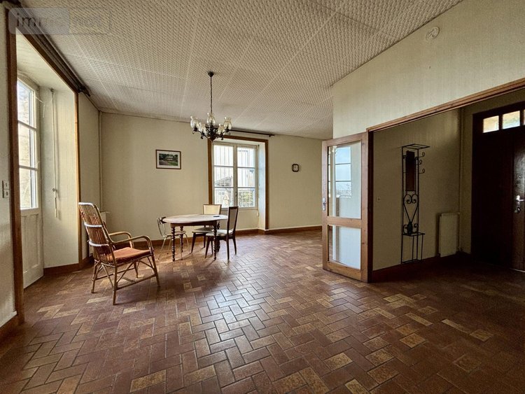 Maison a vendre Poitiers 86000 Vienne 506 m2 20 pièces 395200 euros