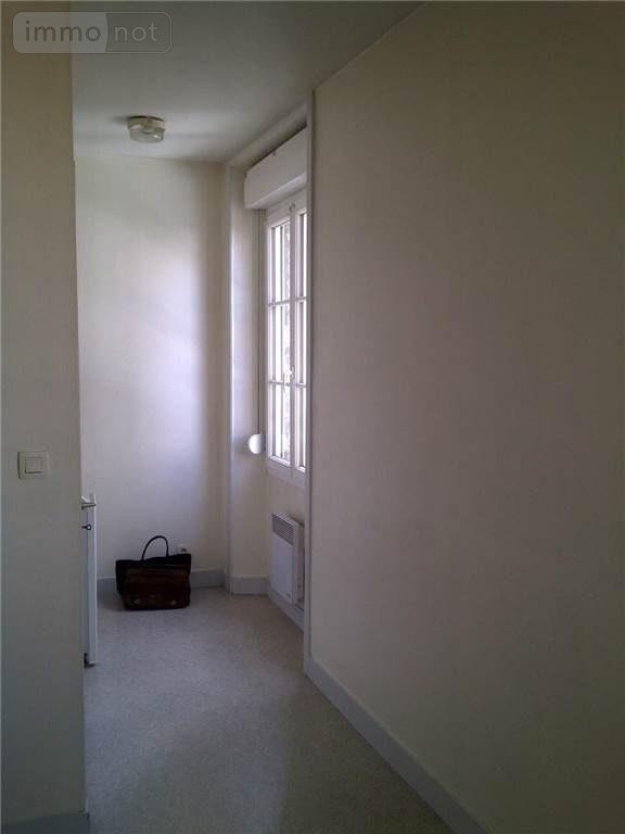 Location appartement Rennes 35000 Ille-et-Vilaine 24 m2 1 pièce 420 euros