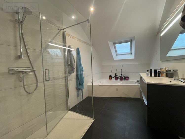 Maison a vendre Ploërmel 56800 Morbihan 200 m2 9 pièces 539860 euros