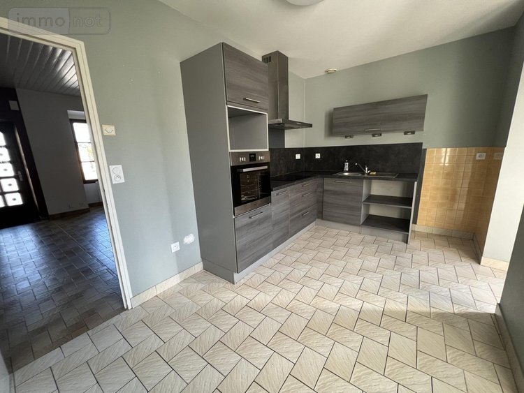 Location maison Domloup 35410 Ille-et-Vilaine 62 m2 3 pièces 580 euros