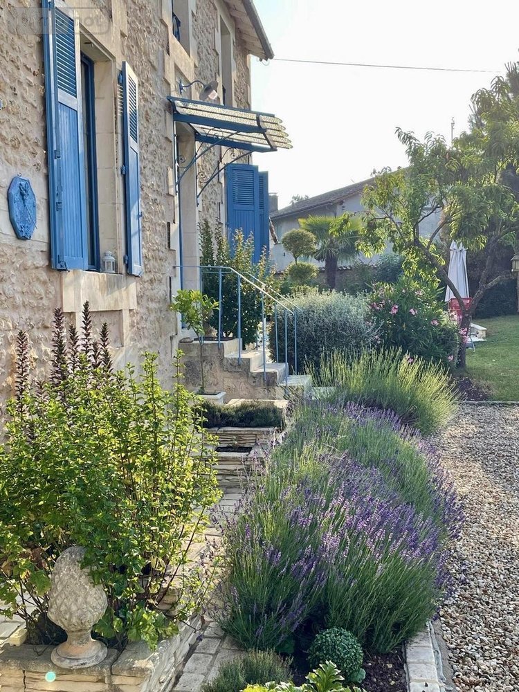 Maison a vendre Quinçay 86190 Vienne 246 m2 5 pièces 575000 euros