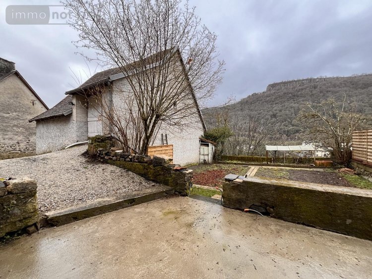 Maison a vendre Bort-les-Orgues 19110 Corrèze 243 m2 13 pièces 265000 euros