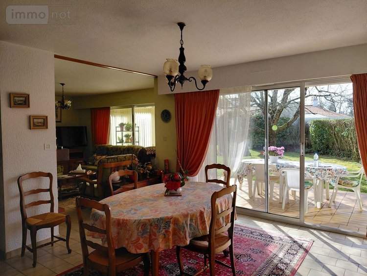 Maison a vendre Challans 85300 Vendée 99 m2 5 pièces 260500 euros