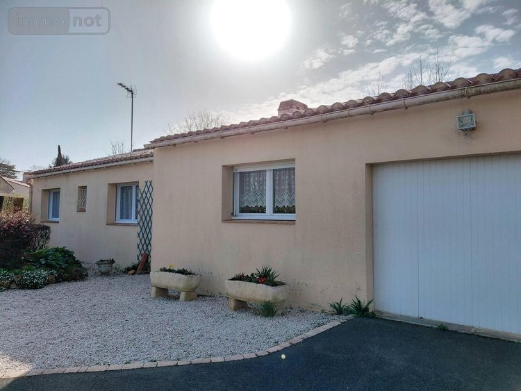Maison a vendre Challans 85300 Vendée 99 m2 5 pièces 245000 euros