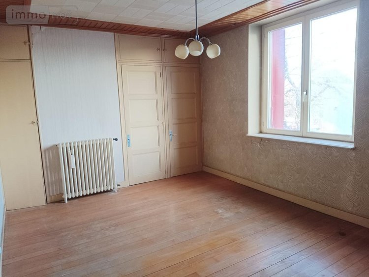 Immeuble a vendre Boujailles 25560 Doubs 186 m2  209900 euros