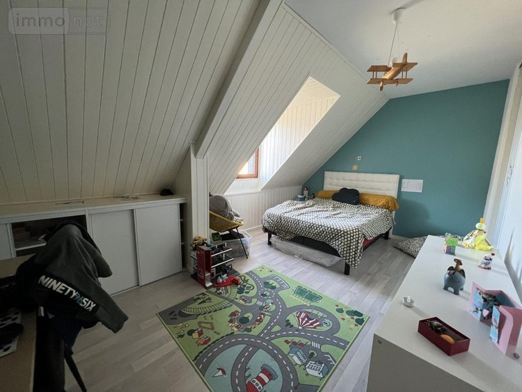 Maison a vendre Châteaugiron 35410 Ille-et-Vilaine 140 m2 7 pièces 448750 euros