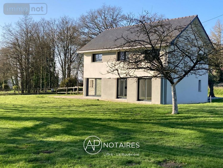 Location maison Val-d'Izé 35450 Ille-et-Vilaine 149 m2 5 pièces 1100 euros