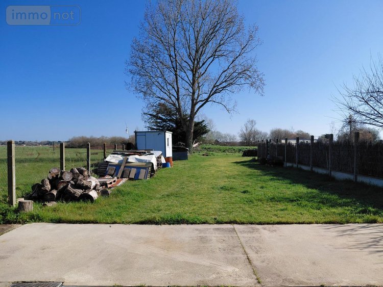 Fonds et murs commerciaux a vendre Saint-Hilaire-de-Riez 85270 Vendée 250 m2  95400 euros