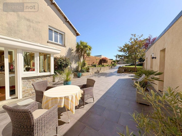 Maison a vendre Bréhal 50290 Manche 162 m2 8 pièces 405600 euros