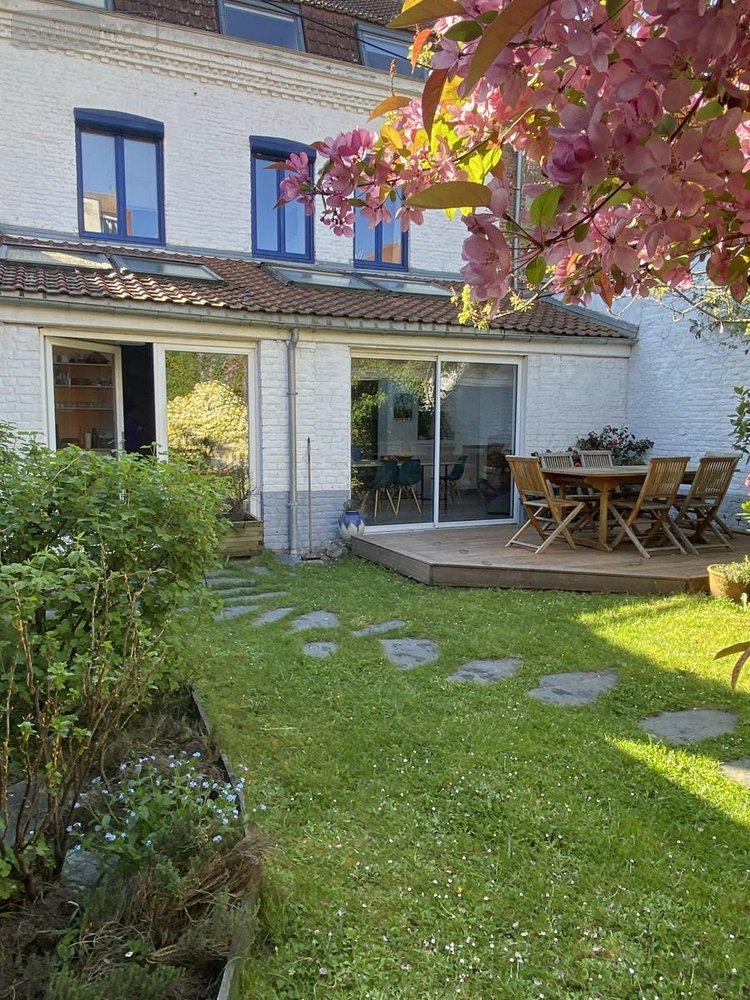 Maison a vendre Lille 59000 Nord 190 m2 8 pièces 700000 euros