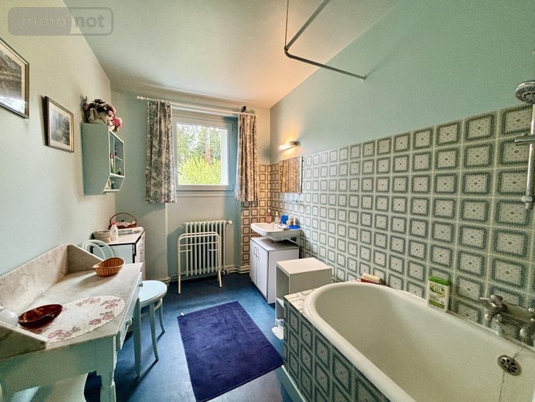 Maison a vendre Montmorillon 86500 Vienne 207 m2 8 pièces 180000 euros