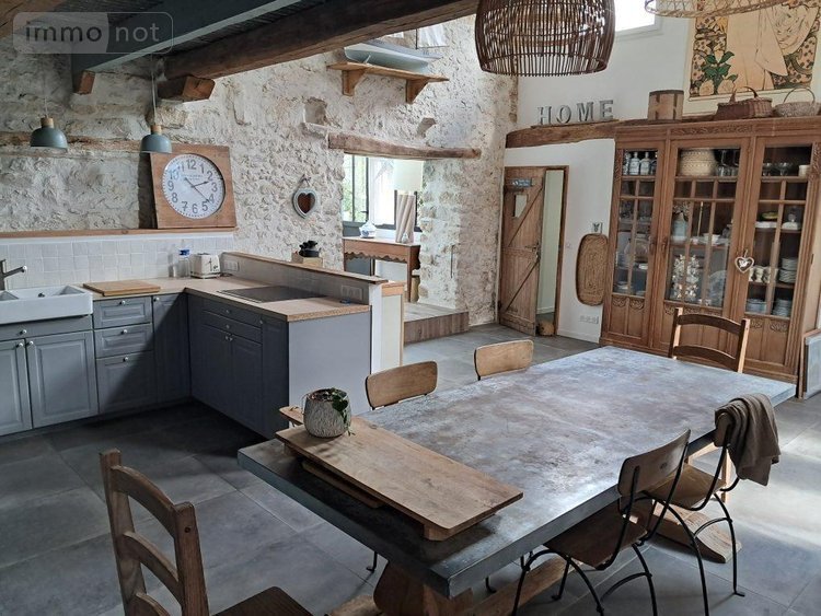 Maison a vendre Bouin 85230 Vendée 240 m2 8 pièces 435600 euros