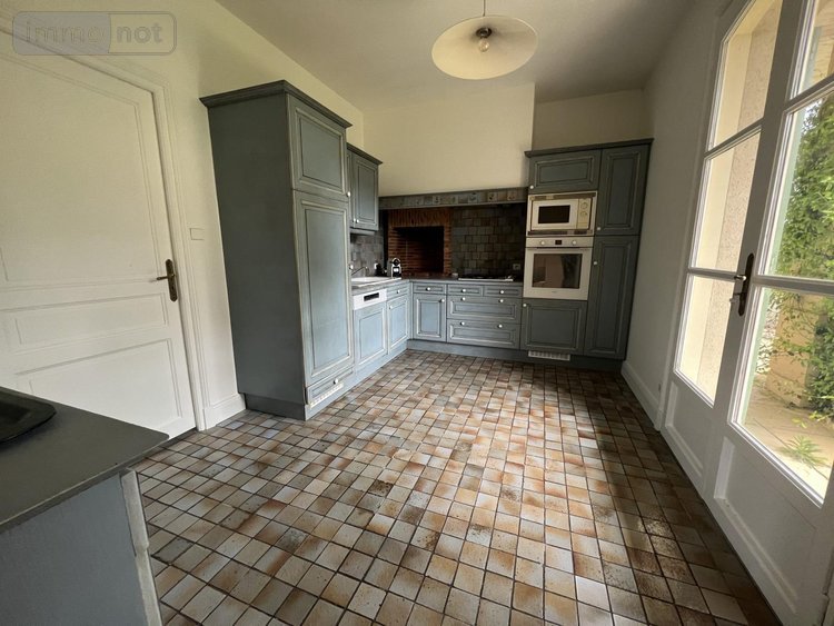Maison a vendre Châteaugiron 35410 Ille-et-Vilaine 183 m2 7 pièces 596900 euros