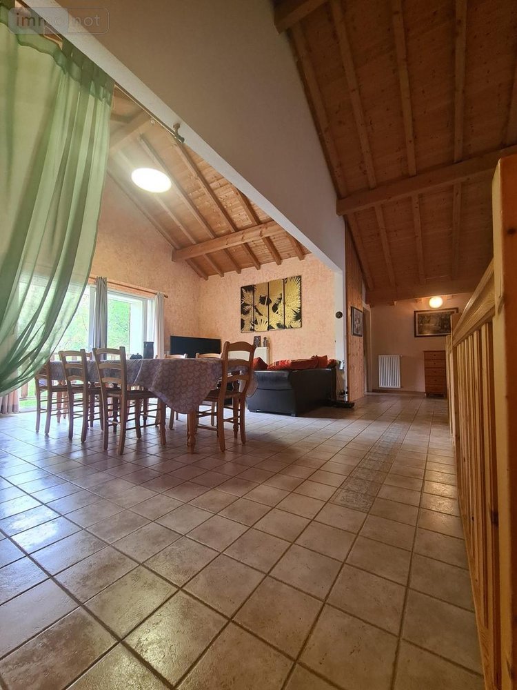 Maison a vendre Vuillafans 25840 Doubs 520 m2 16 pièces 805250 euros