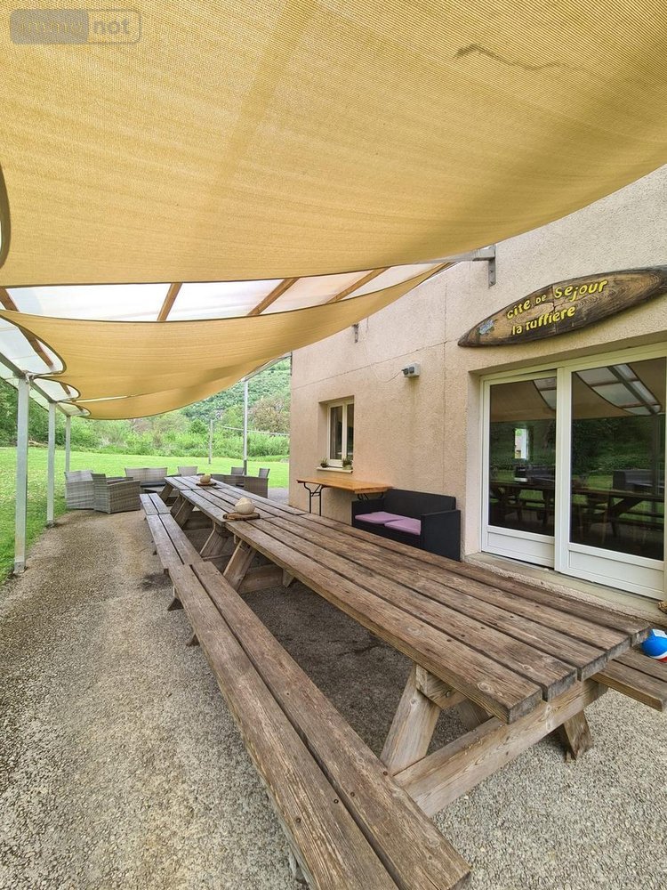 Maison a vendre Vuillafans 25840 Doubs 520 m2 16 pièces 805250 euros