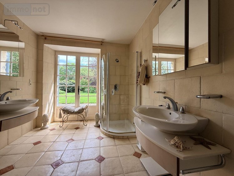 Maison a vendre Bouère 53290 Mayenne 202 m2 9 pièces 453200 euros