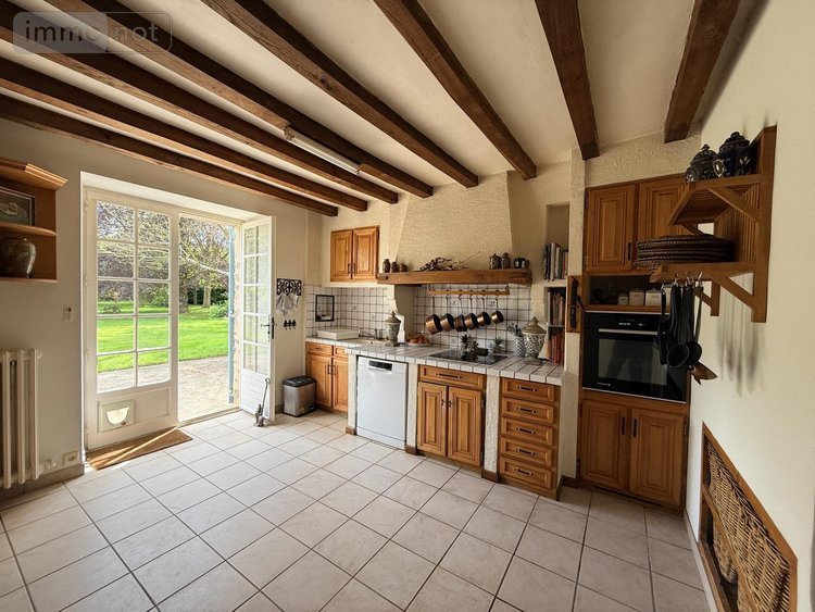 Maison a vendre Bouère 53290 Mayenne 202 m2 9 pièces 453200 euros