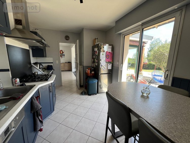 Maison a vendre Châteaugiron 35410 Ille-et-Vilaine 140 m2 7 pièces 415600 euros