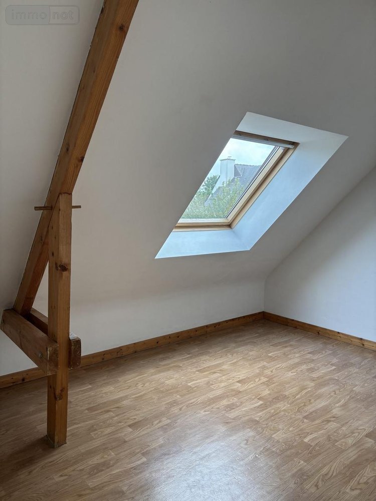 Location maison Châteaugiron 35410 Ille-et-Vilaine 107 m2 6 pièces 1200 euros