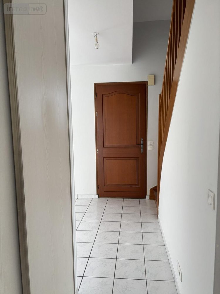 Location maison Châteaugiron 35410 Ille-et-Vilaine 107 m2 6 pièces 1200 euros