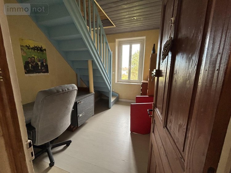 Maison a vendre Lanobre 15270 Cantal 174 m2 9 pièces 153700 euros
