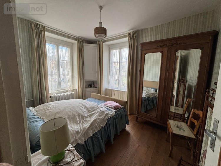 Maison a vendre Cheylade 15400 Cantal 280 m2 10 pièces 148400 euros