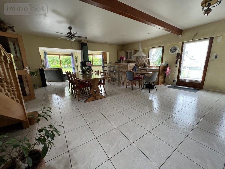 Maison a vendre Châteaugiron 35410 Ille-et-Vilaine 168 m2 5 pièces 394880 euros