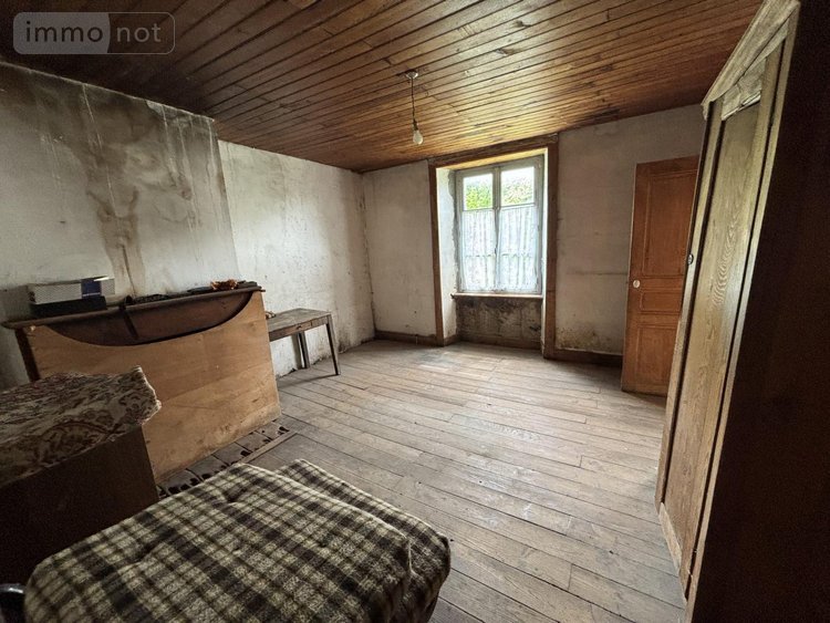 Maison a vendre La Monselie 15240 Cantal 148 m2 6 pièces 84800 euros