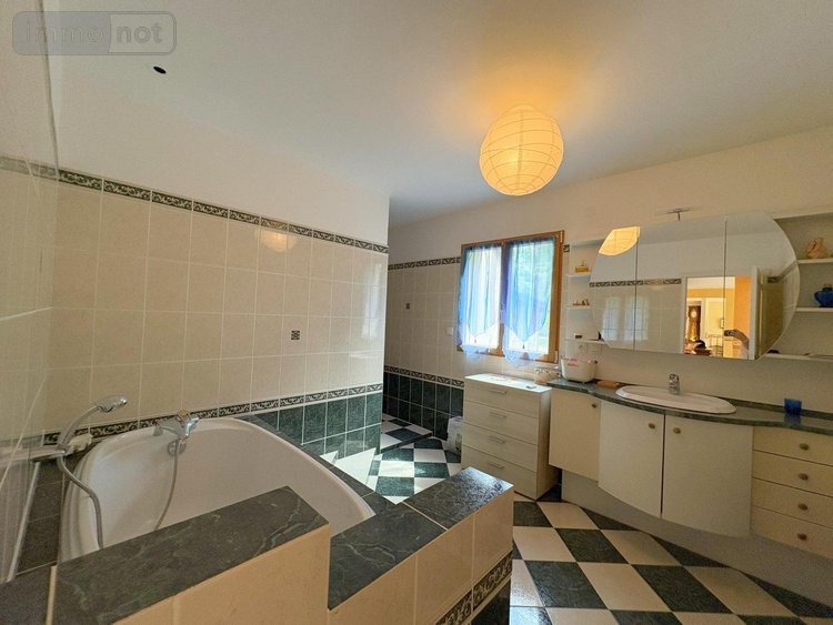 Maison a vendre Bréhal 50290 Manche 168 m2 7 pièces 540800 euros