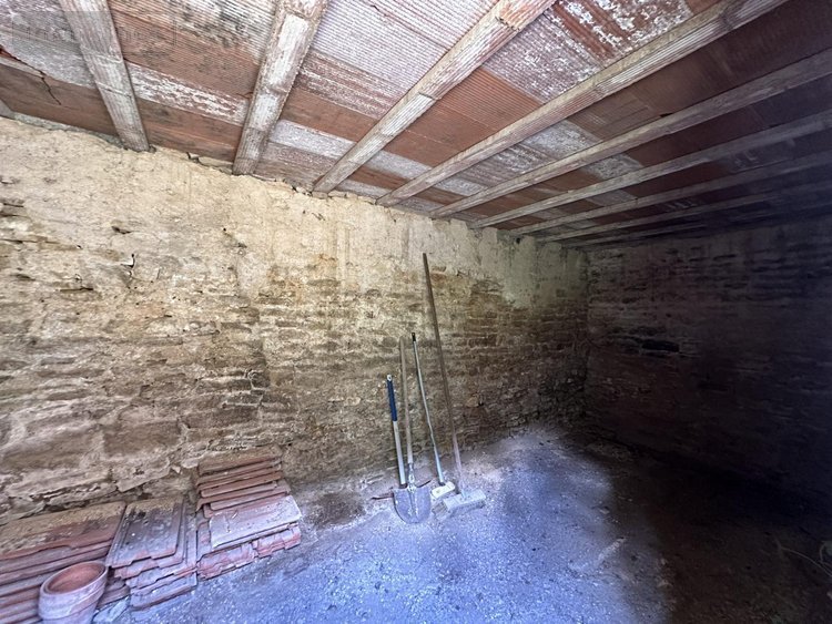 Appartement a vendre Beaune 21200 Côte-d'Or 136 m2 4 pièces 229000 euros