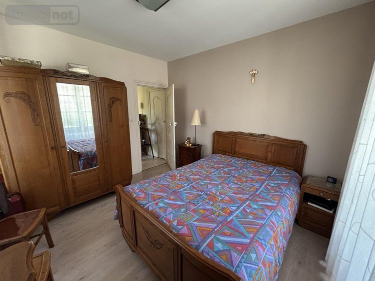 Maison a vendre Bort-les-Orgues 19110 Corrèze 204 m2 13 pièces 127200 euros