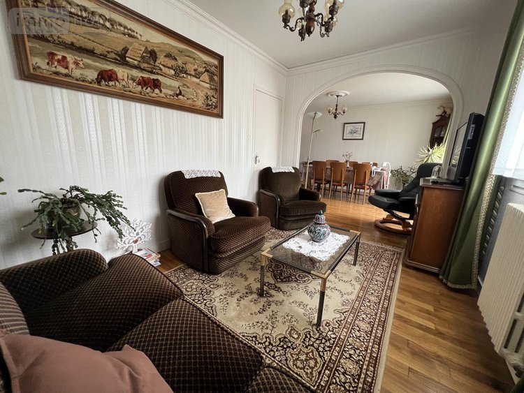 Maison a vendre Châteaugiron 35410 Ille-et-Vilaine 98 m2 5 pièces 260200 euros