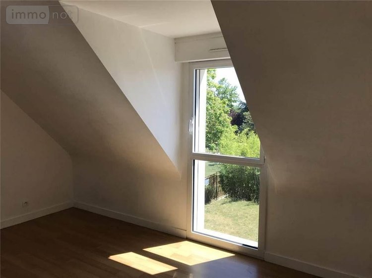 Location maison Châteaugiron 35410 Ille-et-Vilaine 130 m2 7 pièces 1275 euros