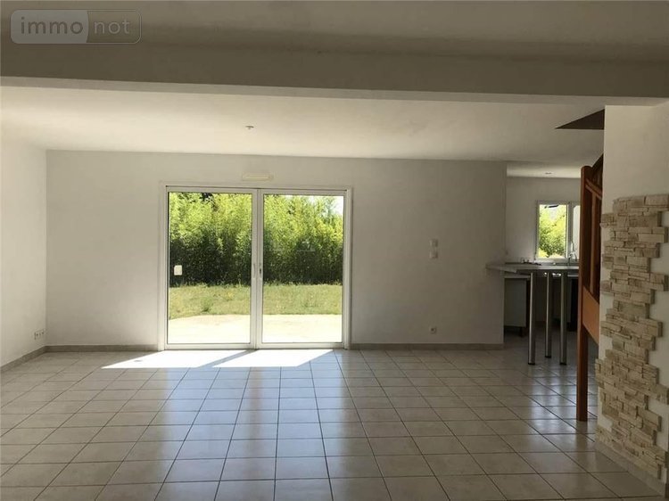 Location maison Châteaugiron 35410 Ille-et-Vilaine 130 m2 7 pièces 1275 euros