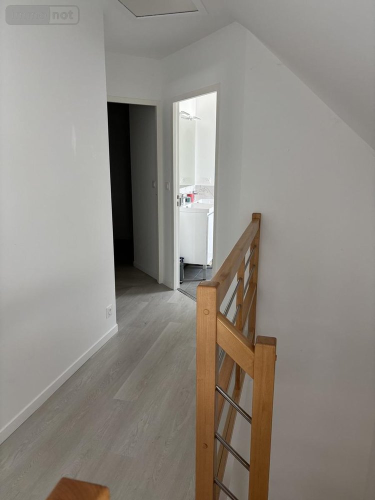 Location maison Amanlis 35150 Ille-et-Vilaine 119 m2 6 pièces 1050 euros