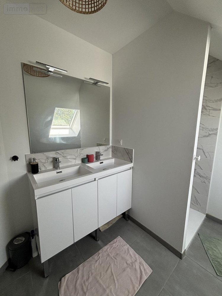 Location maison Amanlis 35150 Ille-et-Vilaine 119 m2 6 pièces 1050 euros