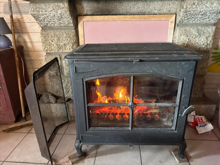 Maison a vendre Locmaria-Berrien 29690 Finistère 75 m2 4 pièces 84800 euros