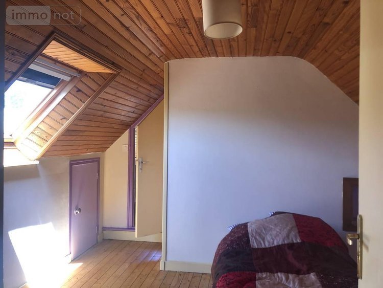 Maison a vendre Locmaria-Berrien 29690 Finistère 75 m2 4 pièces 84800 euros