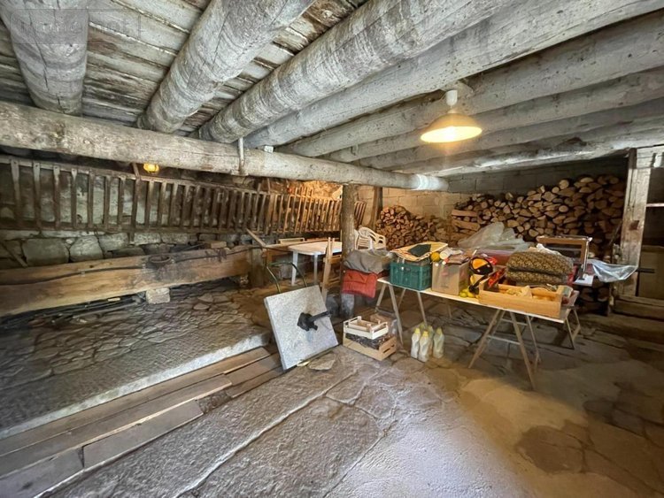 Maison a vendre Peyre en Aubrac 48130 Lozère 93 m2 9 pièces 115000 euros