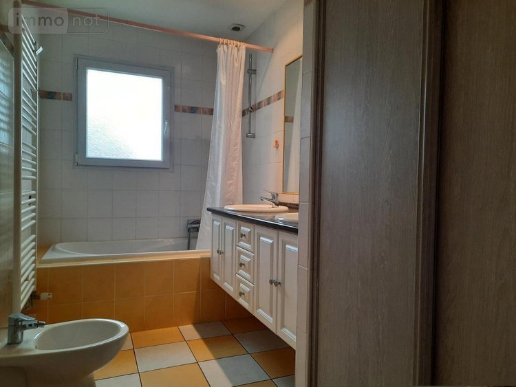 Maison a vendre Challans 85300 Vendée 137 m2 7 pièces 390000 euros